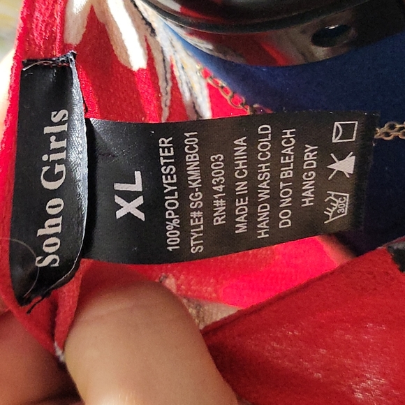 Soho Girls Red Kimono, Floral Coverup , Tunic Open Cardigan - Picture 3 of 5